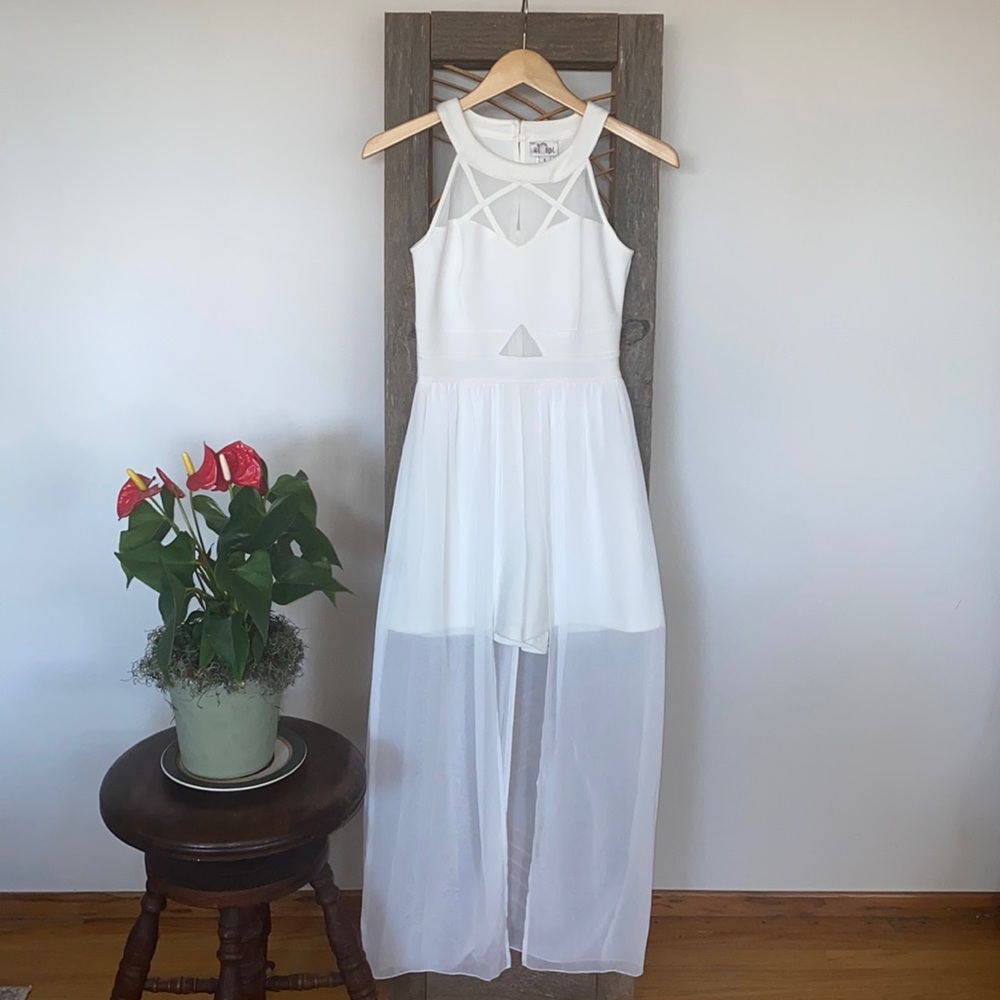 Sweet Storm Structured Romper Sheer Skirt White S